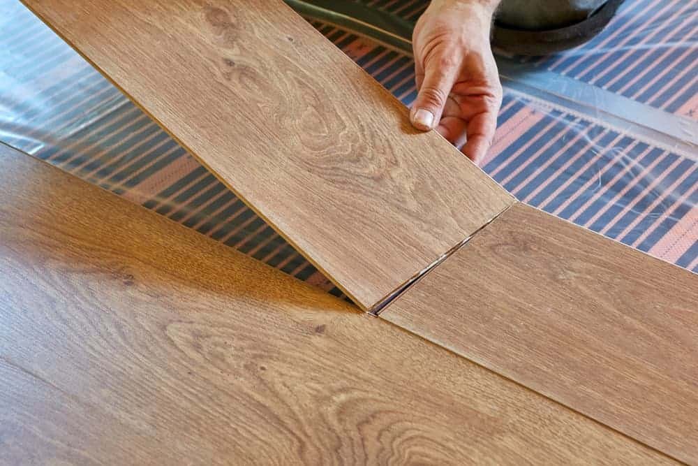 Installing laminate flooring planks